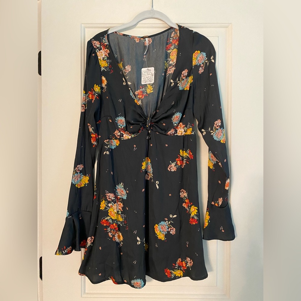 Free People NWT Light Weight Long sleeve mini dress SIZE SMALL